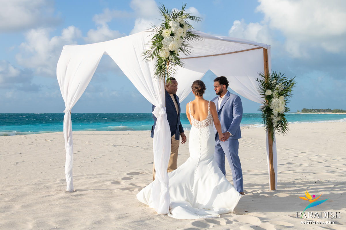 beach wedding